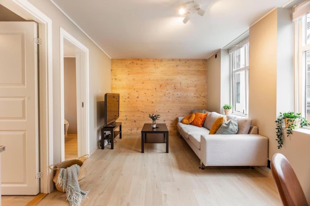 New! Modern Apartment In Historic Area Of Bergen! Buitenkant foto